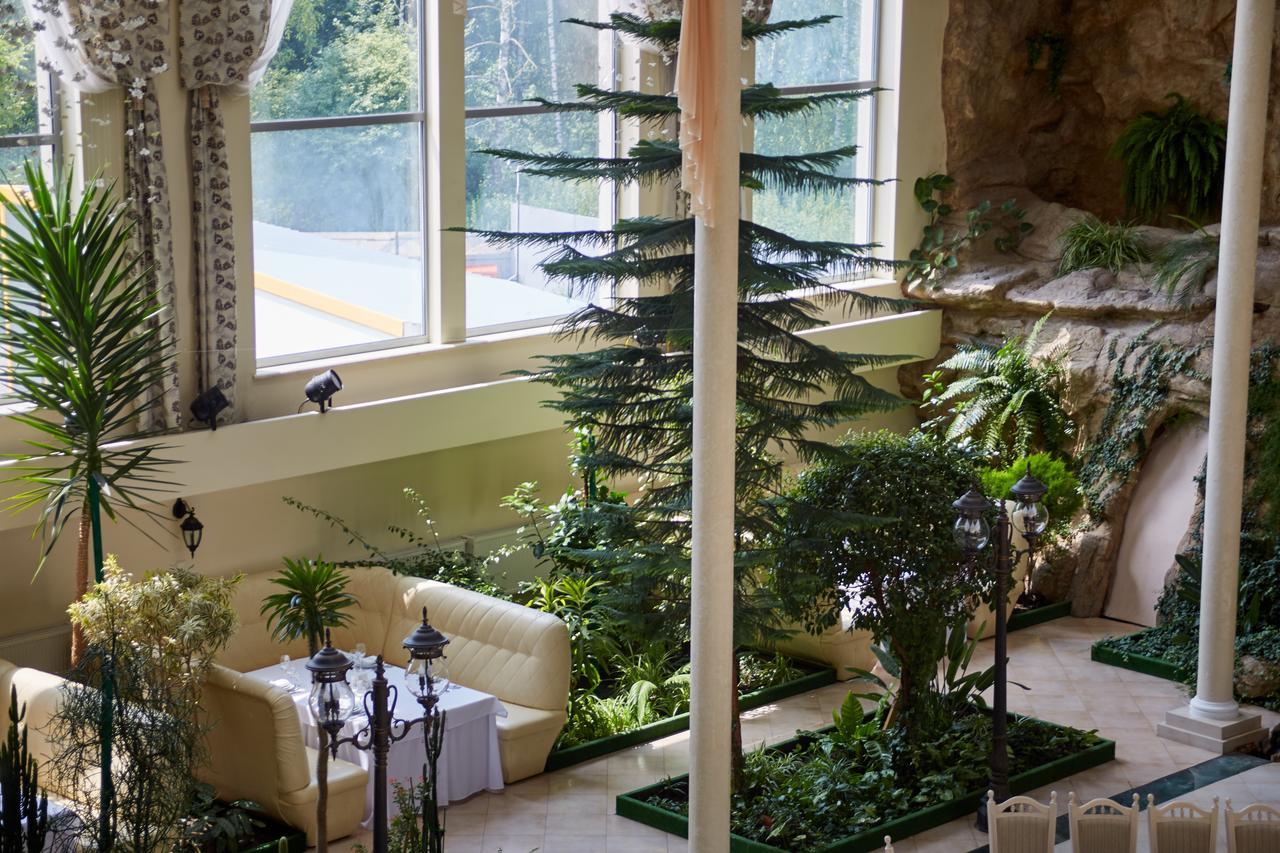 Garden Hall Ternopil Exterior photo