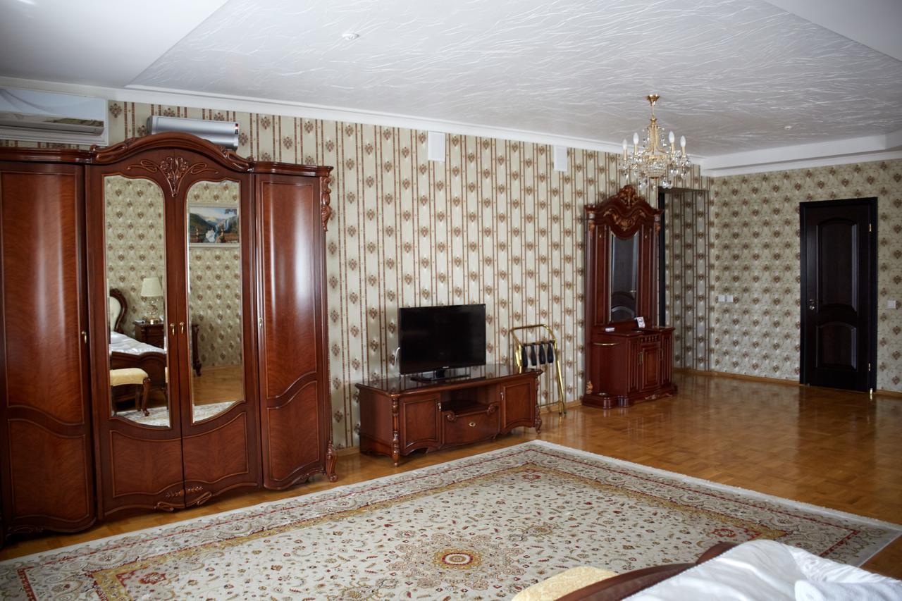 Garden Hall Ternopil Exterior photo